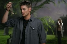 "Bad Day at Black Rock" --  (L-R) Pictured Jensen Ackles as Dean and Lauren Cohan and Bela stars in SUPERNATURAL on The CW. Photo Marcel Williams/The CW © 2007 The CW Network, LLC.  All Rights Reserved